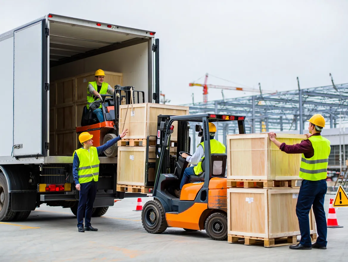 Wooden Crate Packing